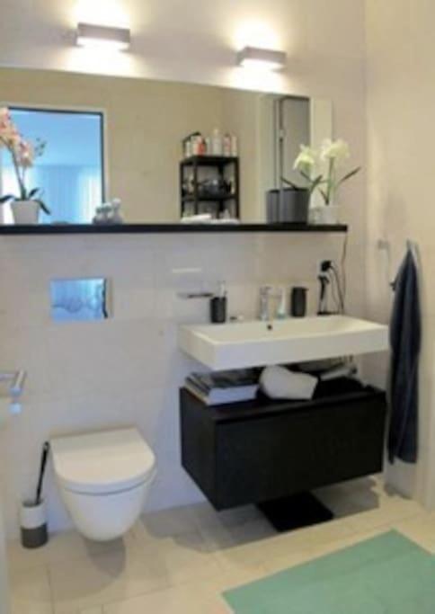 Wohnung Im Trendquartier Zentral - 24-7 Check-In With Keybox 취리히 외부 사진